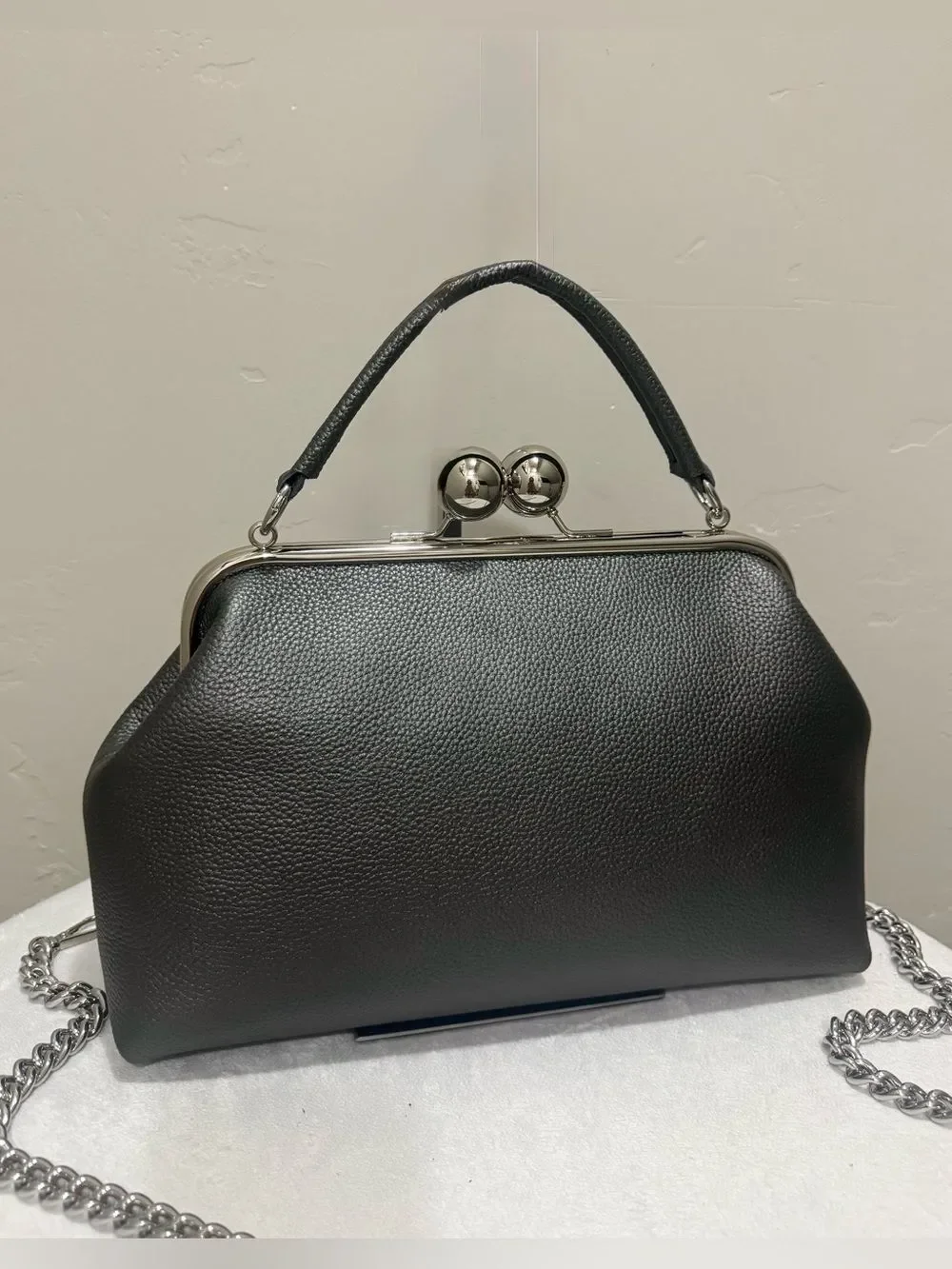 Gray Togo Cowhide Calfskin Handmade Retro Style Kisslock Frame Bag, Large Size
